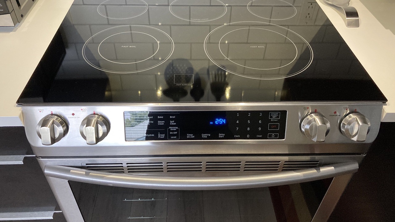Photo of Kitchen in Port Alberni