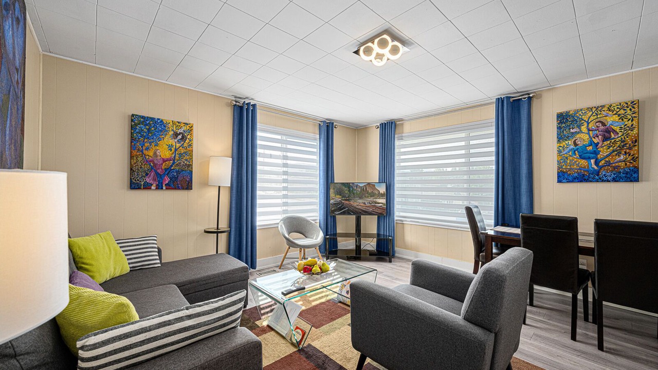 Photo of Livingroom in Port Alberni