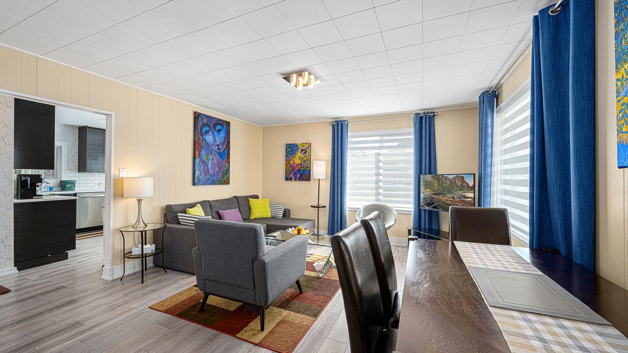 Photo of Livingroom in Port Alberni