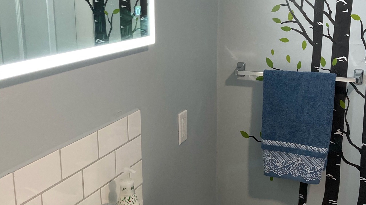 Photo of Bathroom in Port Alberni