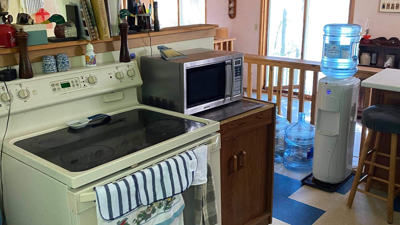 Photo of Kitchen in Muskoka Lakes