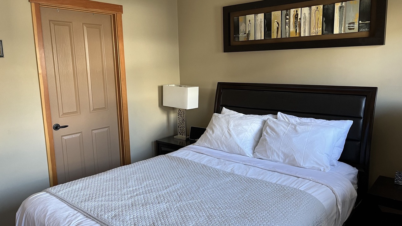 Photo of Bedroom in Canmore