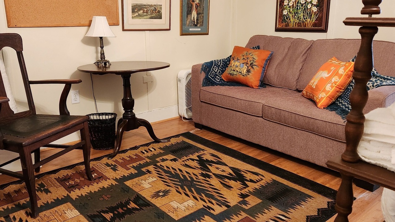 Photo of Livingroom in Prince Edward