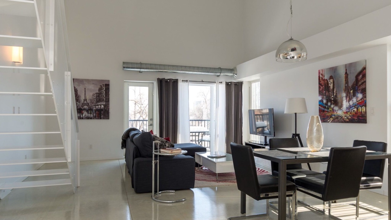 Photo of Livingroom in Winnipeg