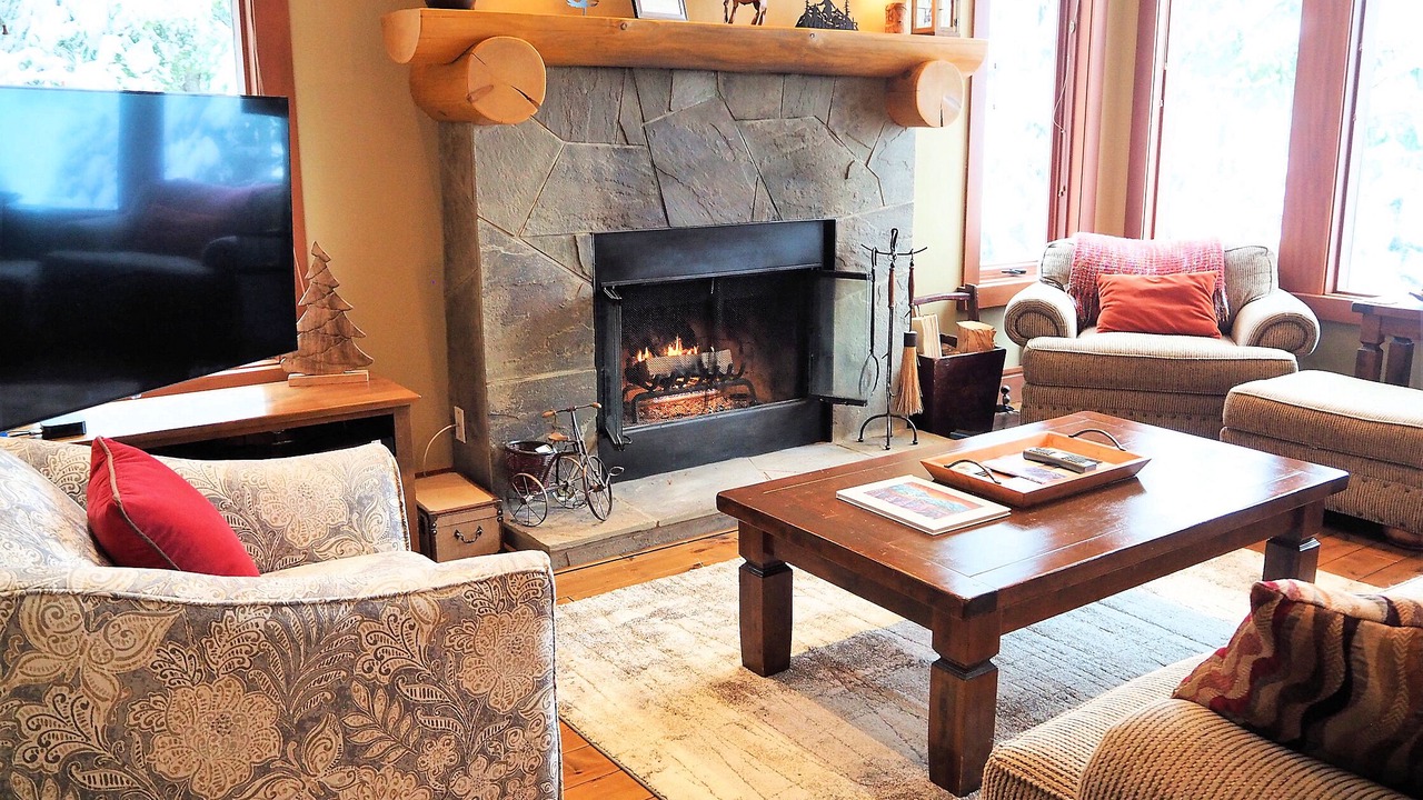 Photo of Livingroom in Whistler Creekside