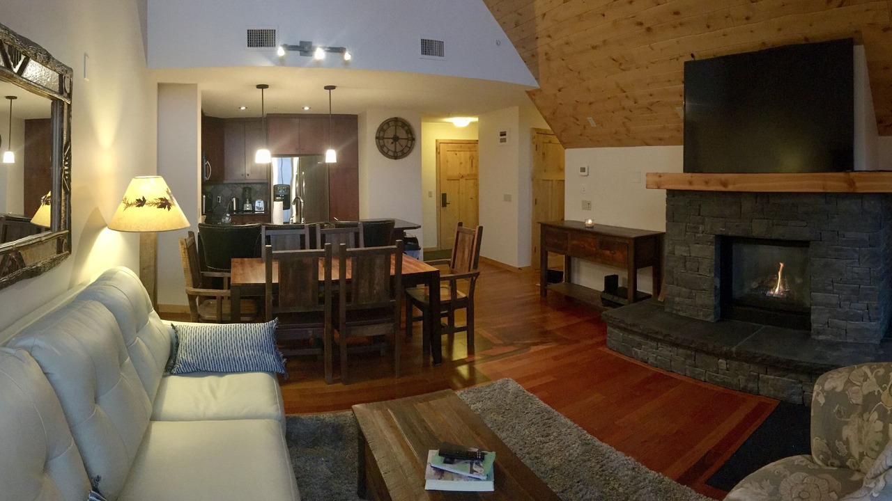 Photo of Livingroom in Canmore