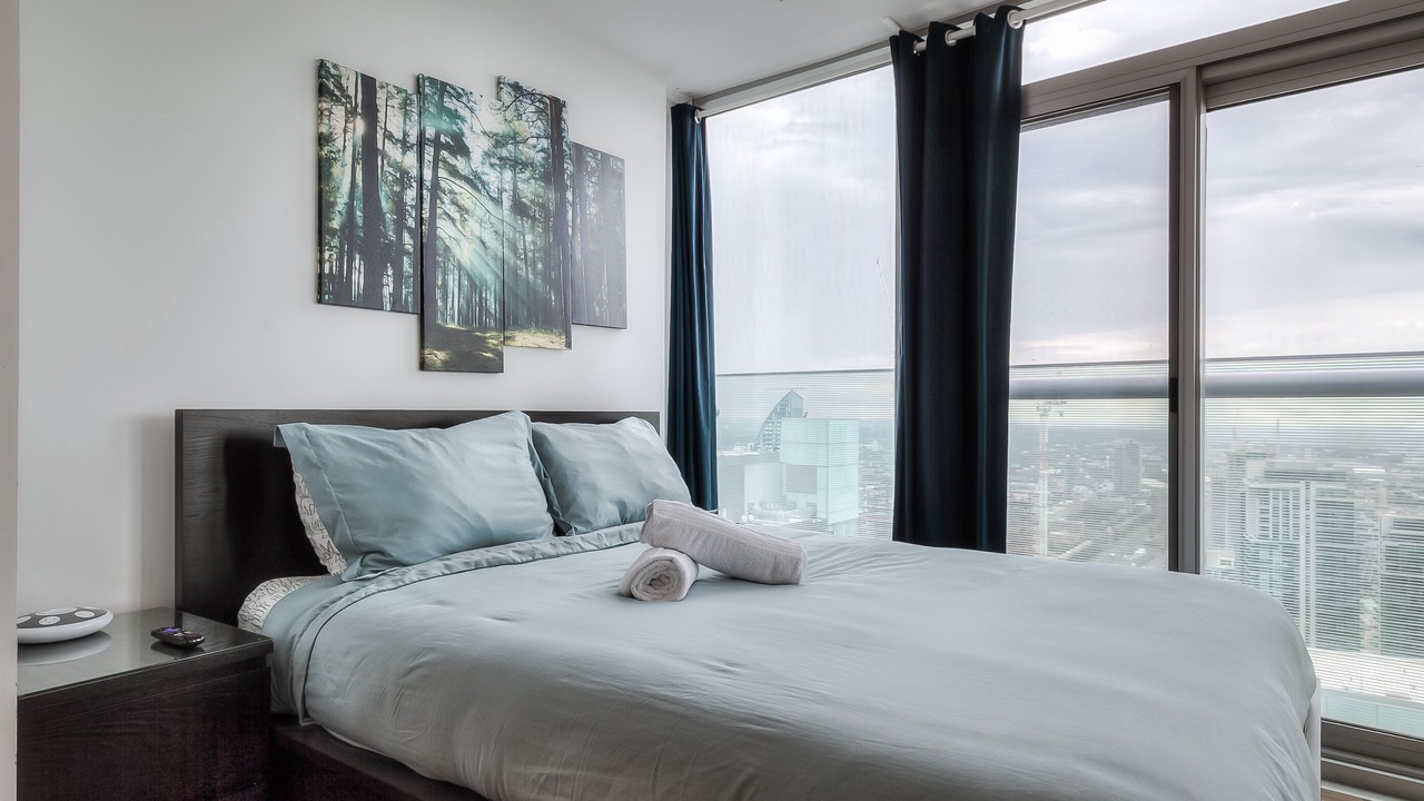 Photo of Bedroom in Toronto Entertainment District