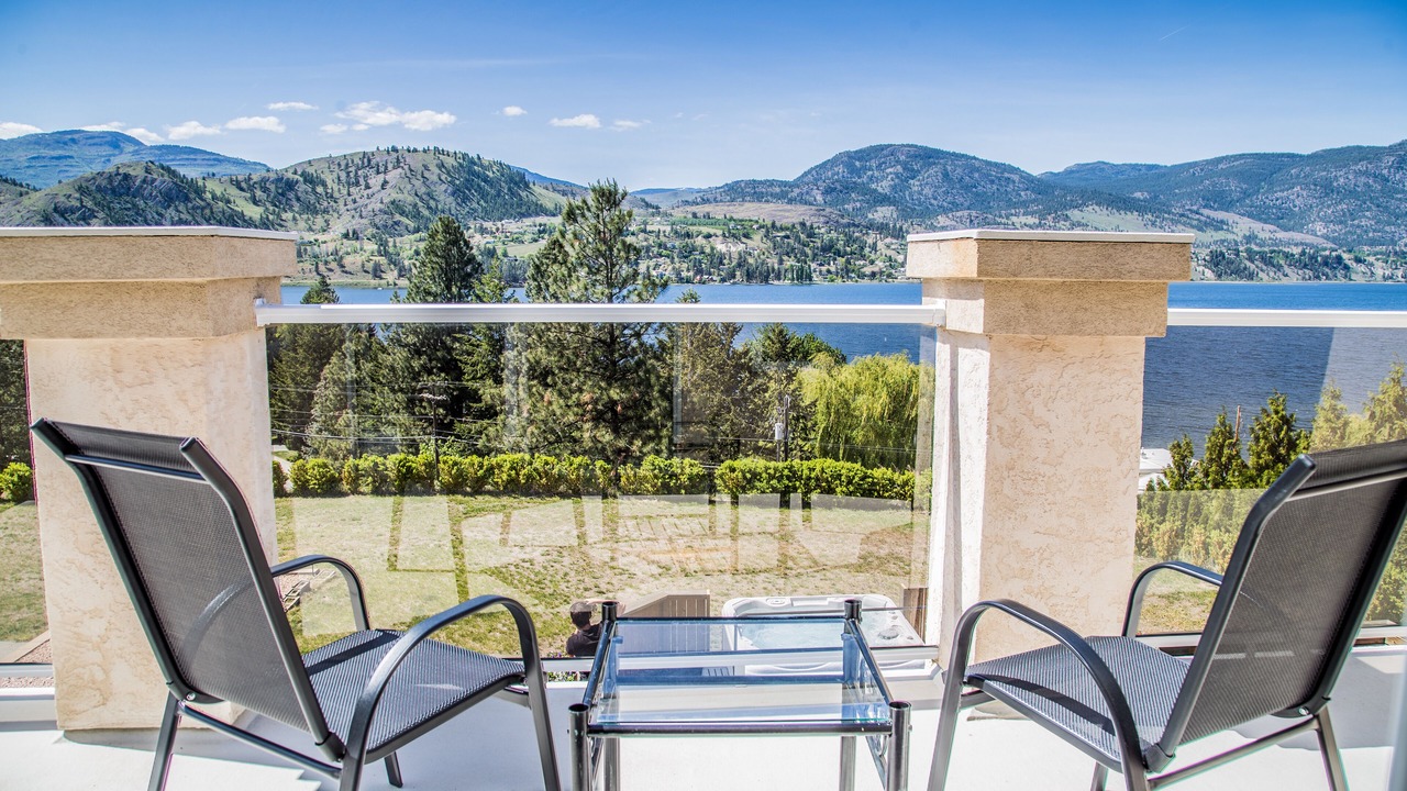 Photo of Patio Balcony in Okanagan-Similkameen