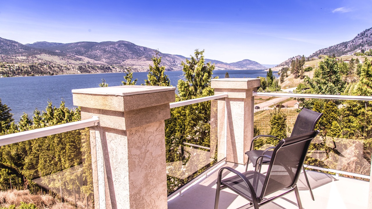 Photo of Patio Balcony in Okanagan-Similkameen