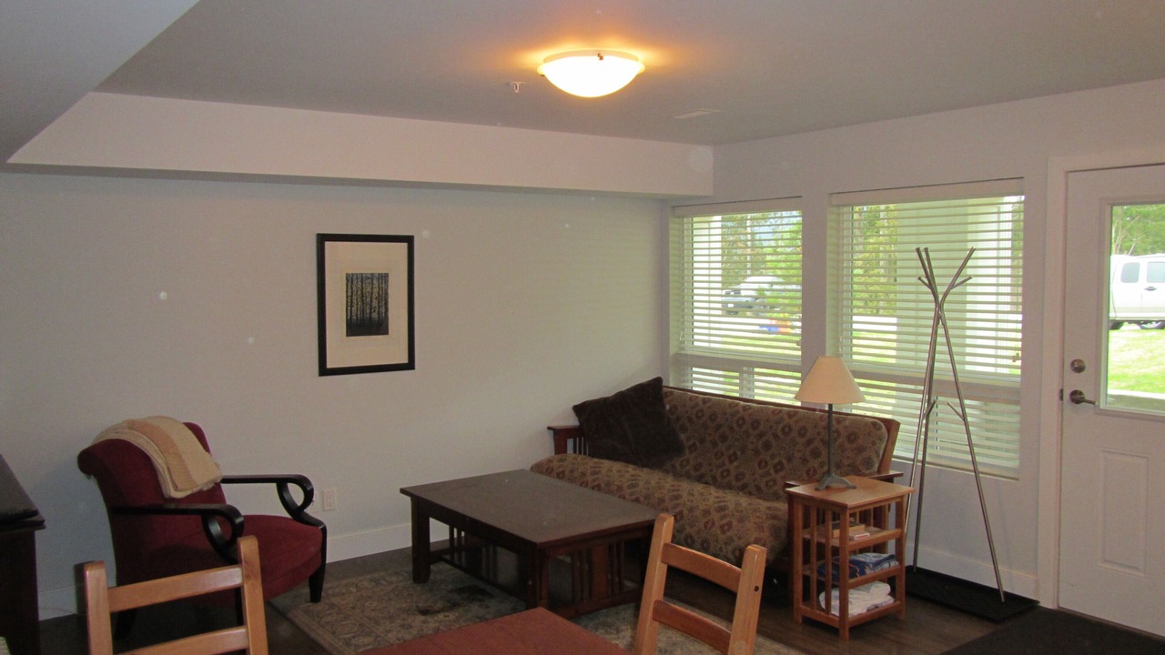 Photo of Livingroom in Maple Ridge