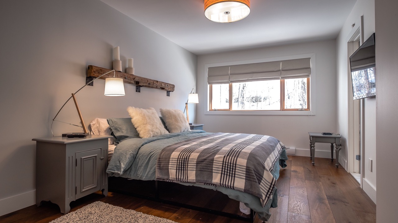 Photo of Bedroom in Mont-Tremblant