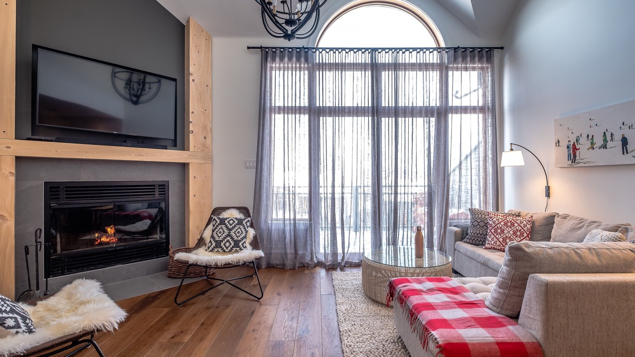 Photo of Livingroom in Mont-Tremblant