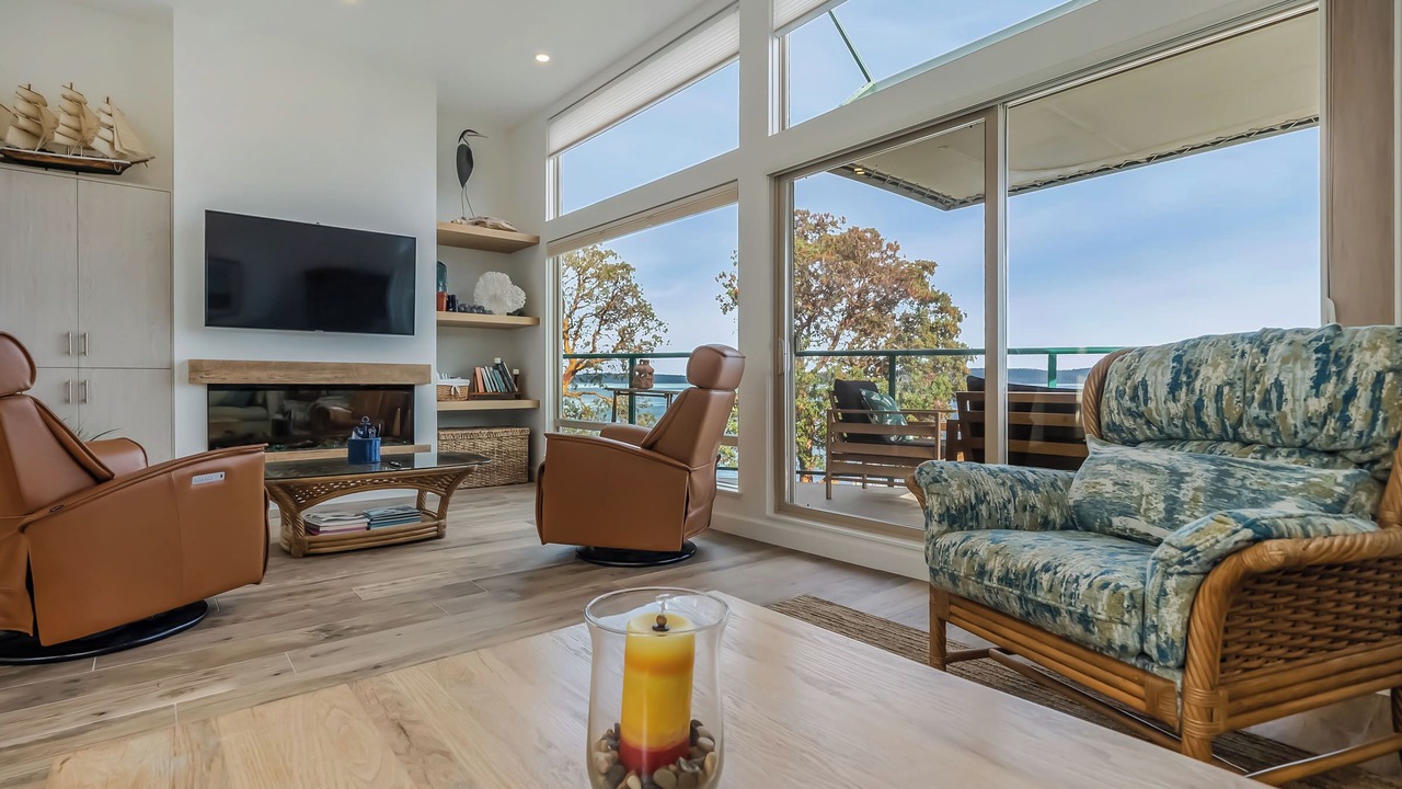 Photo of Bedroom in Yellow Point