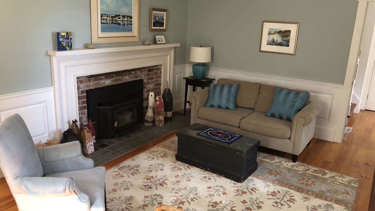 Photo of Livingroom in Mahone Bay