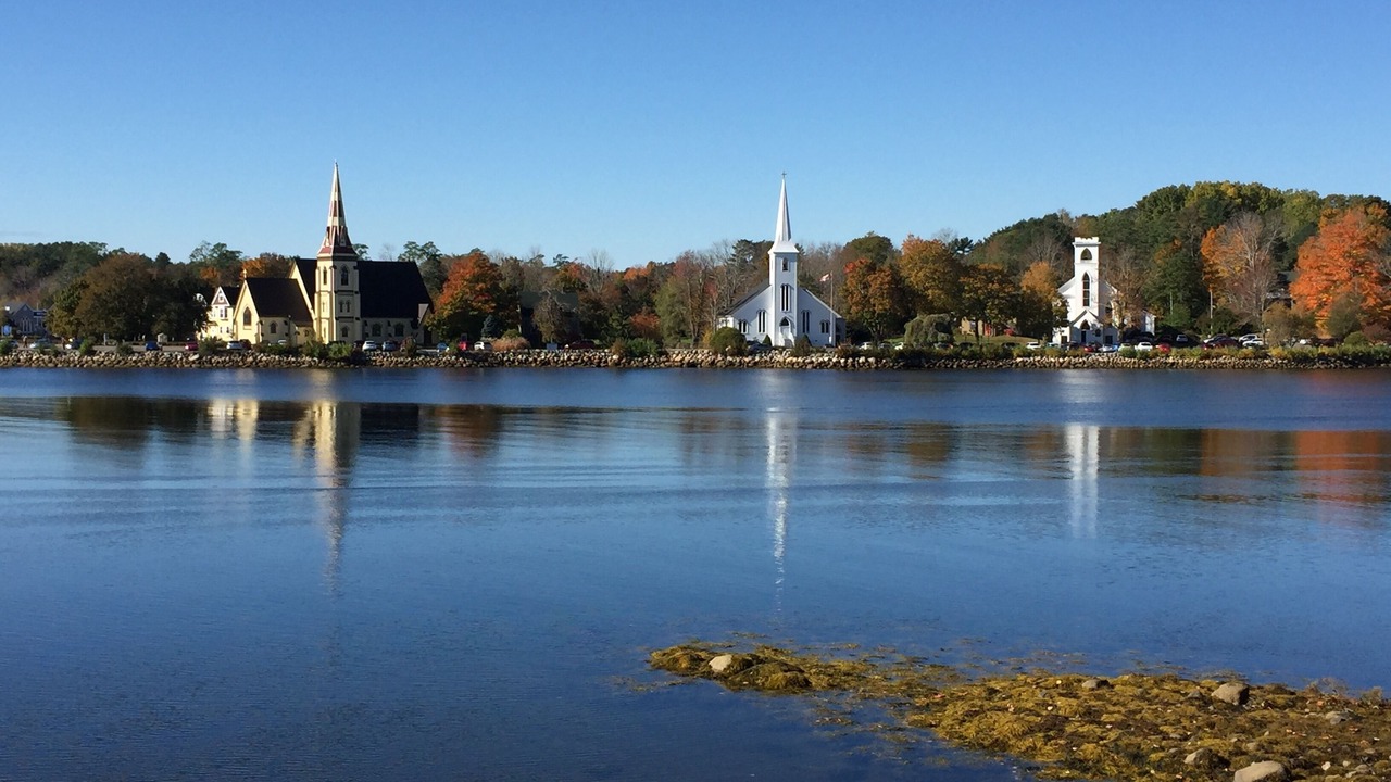 Photo of Others in Mahone Bay
