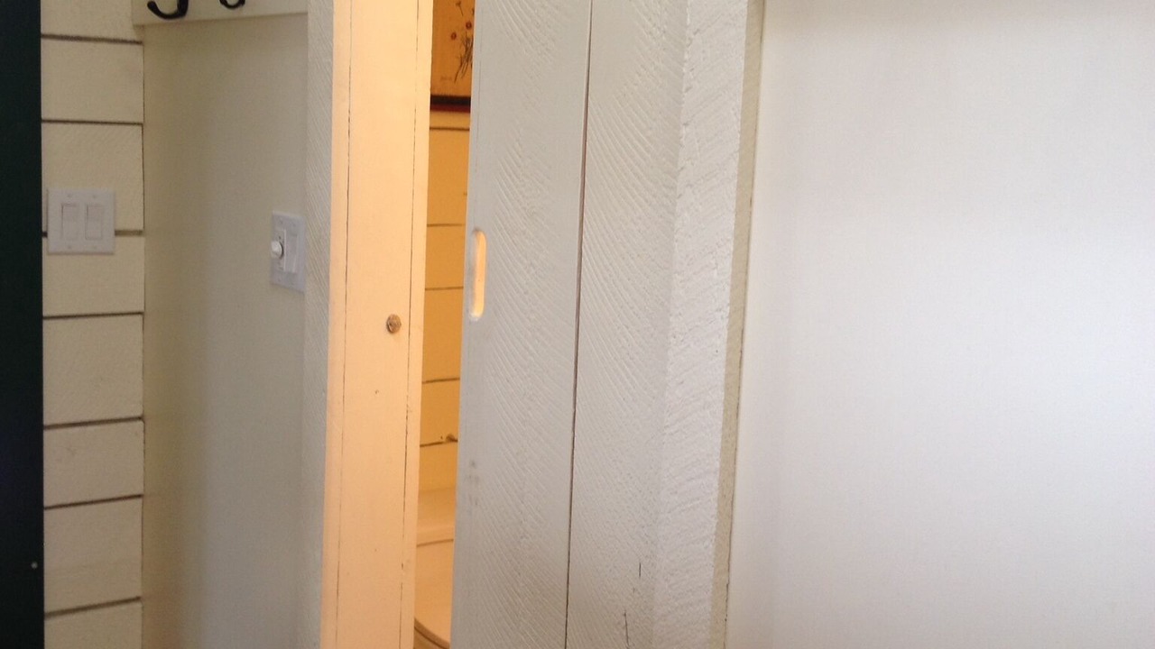 Photo of Bedroom in Strathcona County