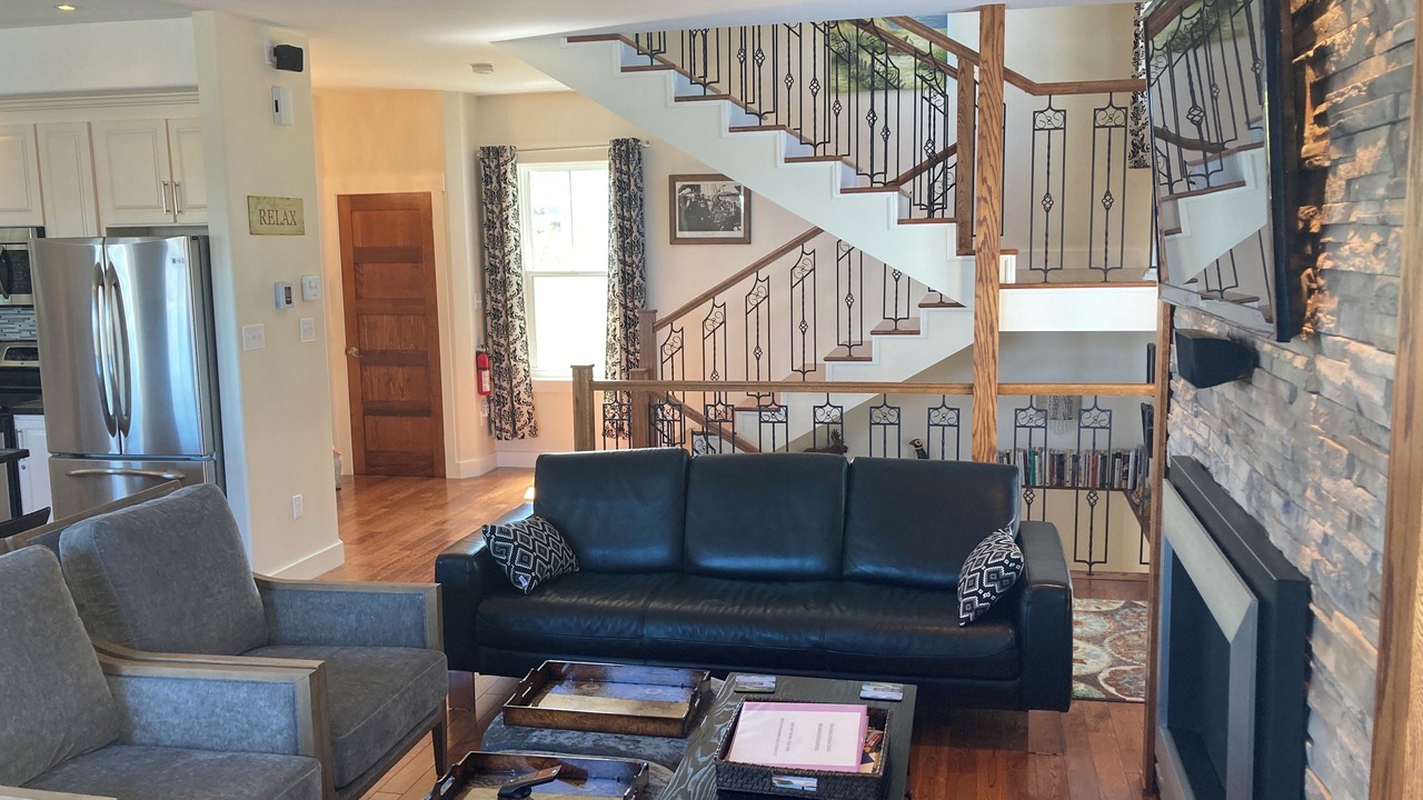 Photo of Livingroom in Trinity