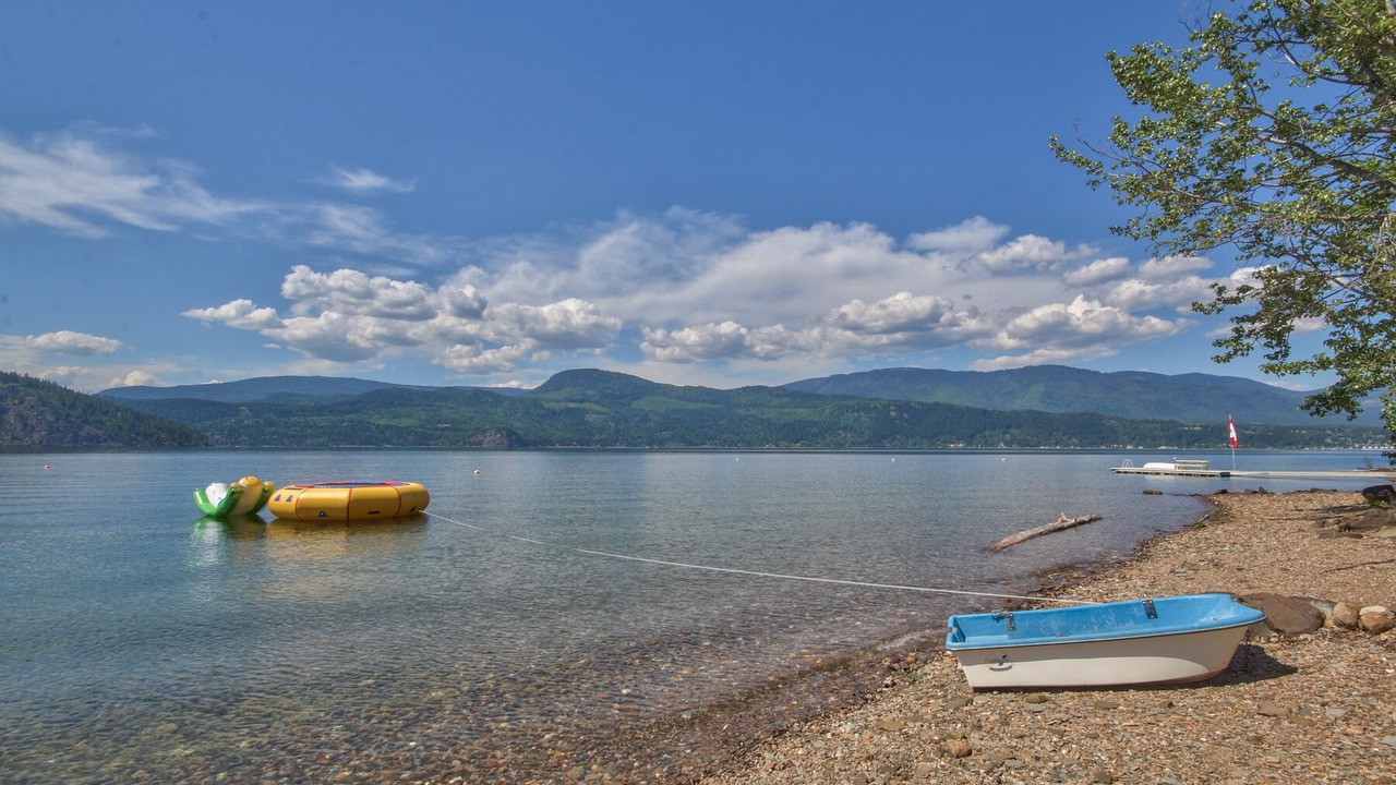 Photo of Others in Blind Bay
