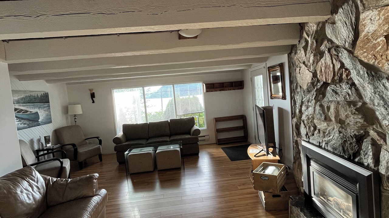 Photo of Livingroom in Blind Bay
