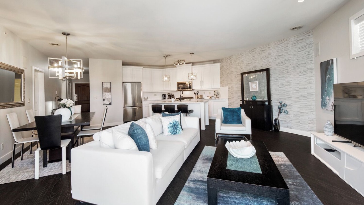 Photo of Livingroom in Westbank