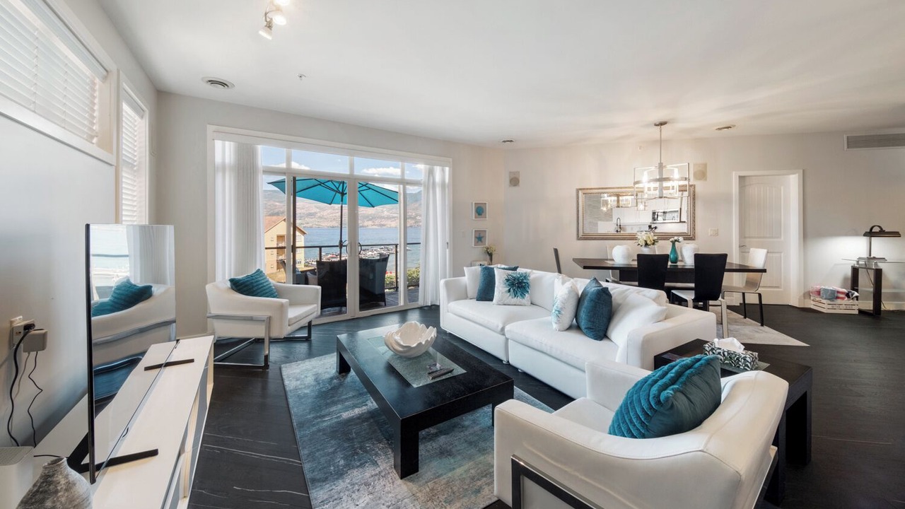 Photo of Livingroom in Westbank