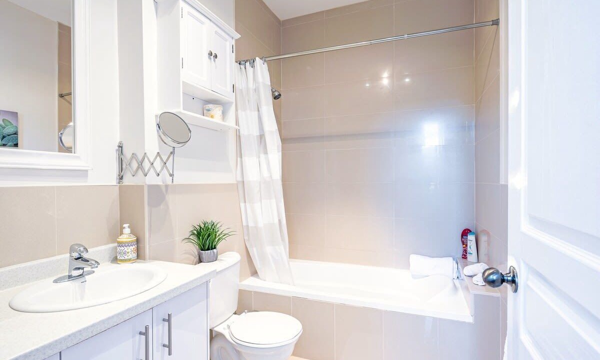 Photo of Bathroom in Mile End