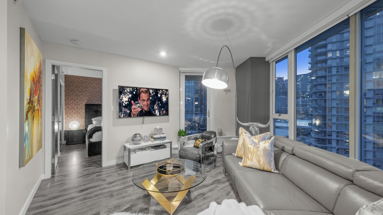 Photo of Livingroom in Crosstown