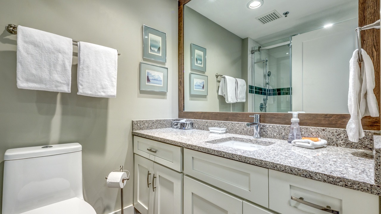 Photo of Bathroom in Upper Village