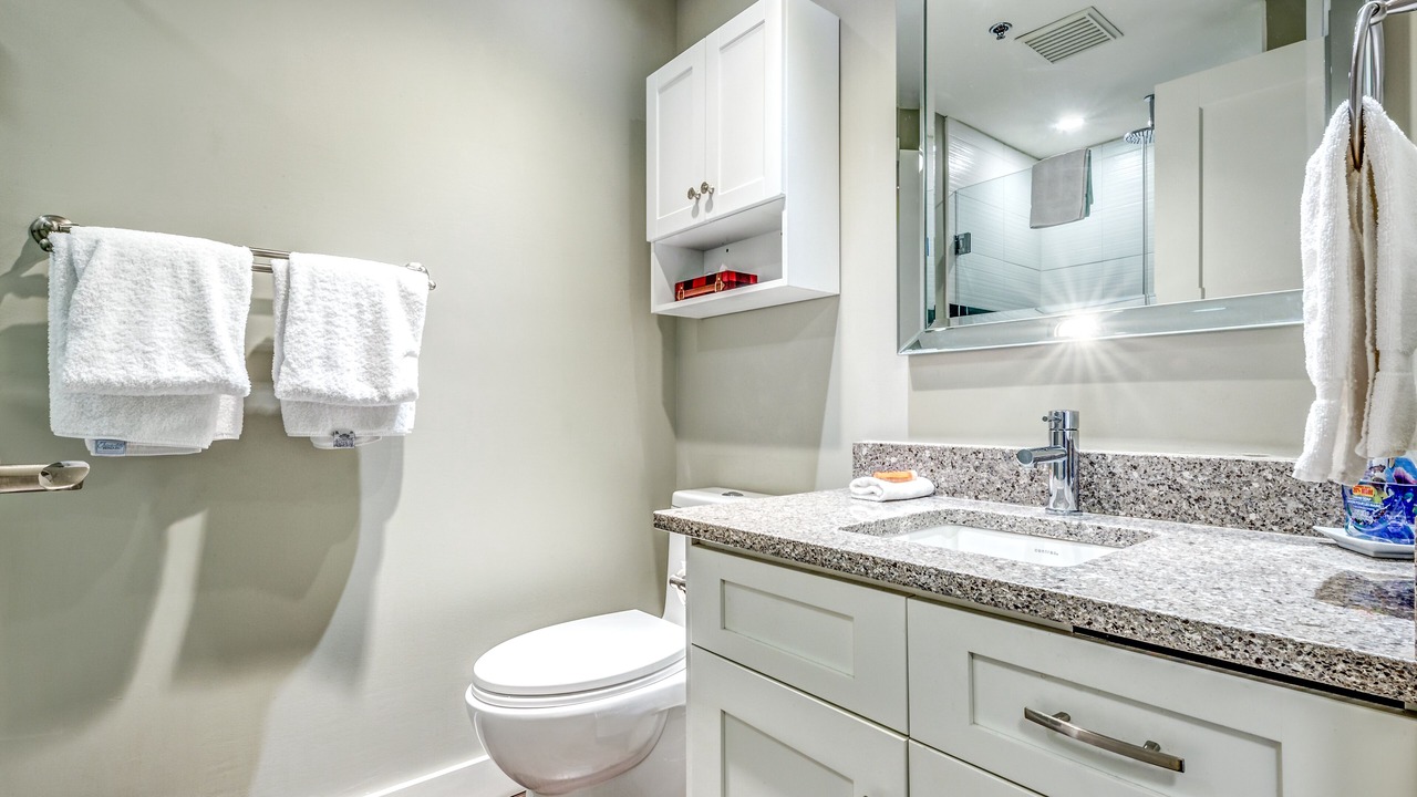 Photo of Bathroom in Upper Village
