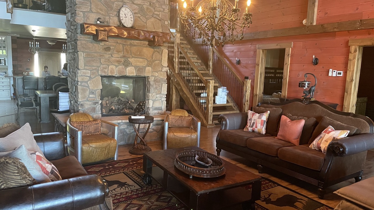 Photo of Livingroom in Skead