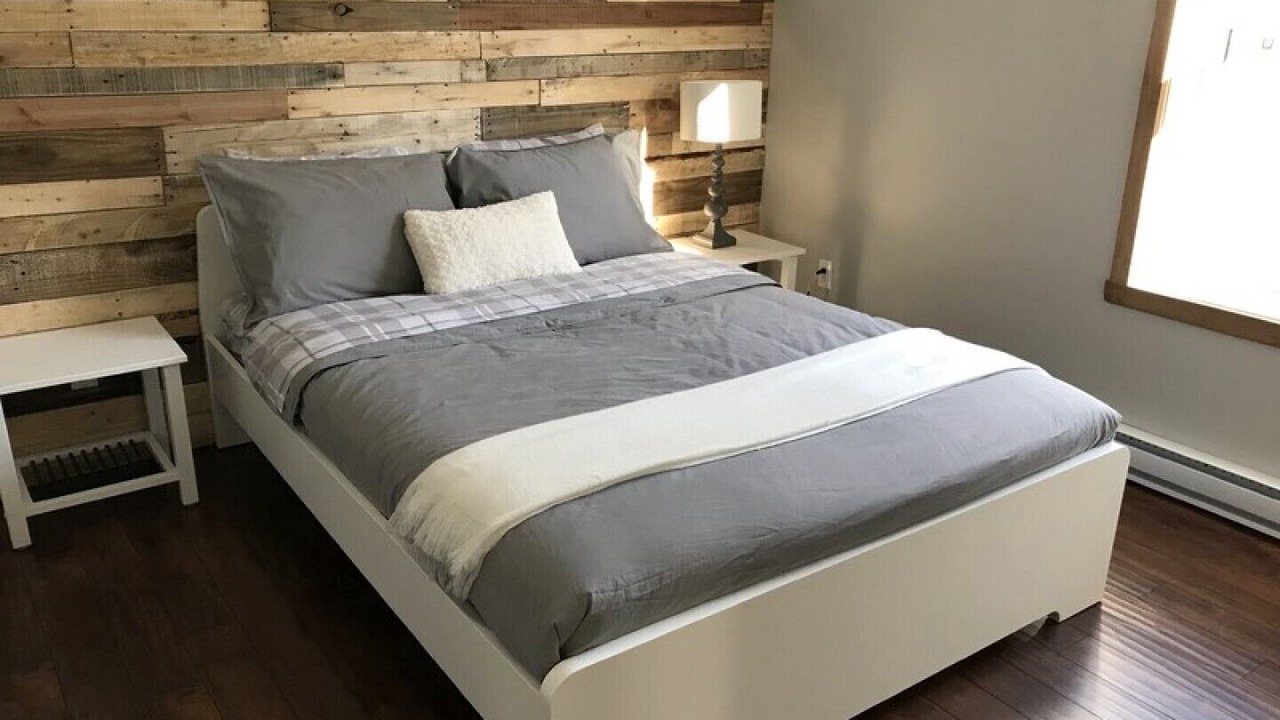 Photo of Bedroom in St-Adolphe-d'Howard
