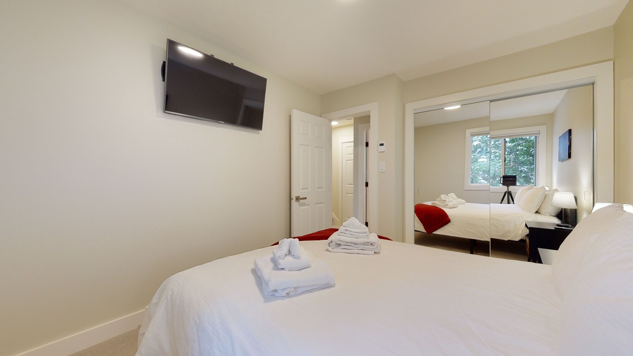 Photo of Bedroom in Whistler Village