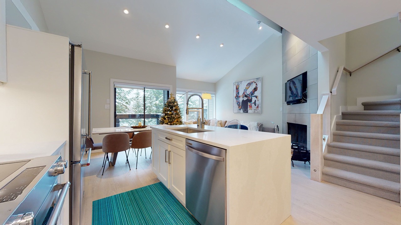 Photo of Kitchen in Whistler Village