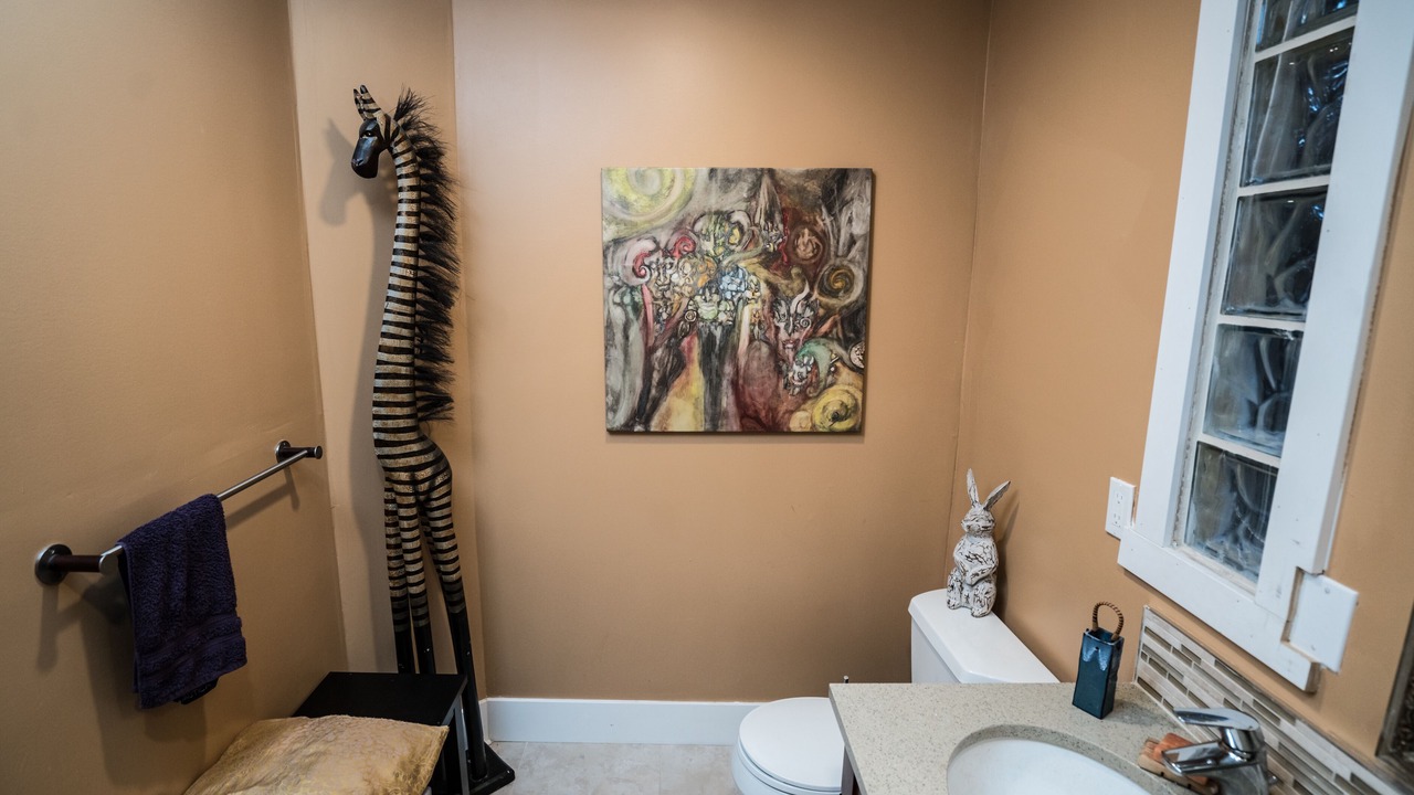 Photo of Bathroom in Kingsland
