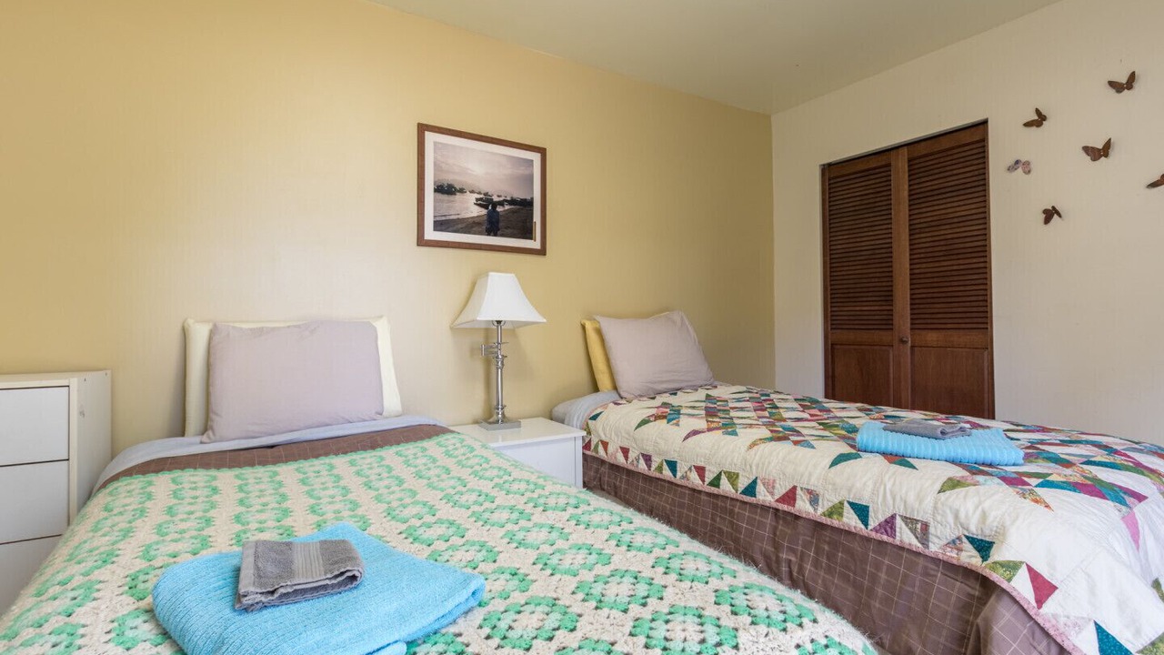 Photo of Bedroom in Fanny Bay