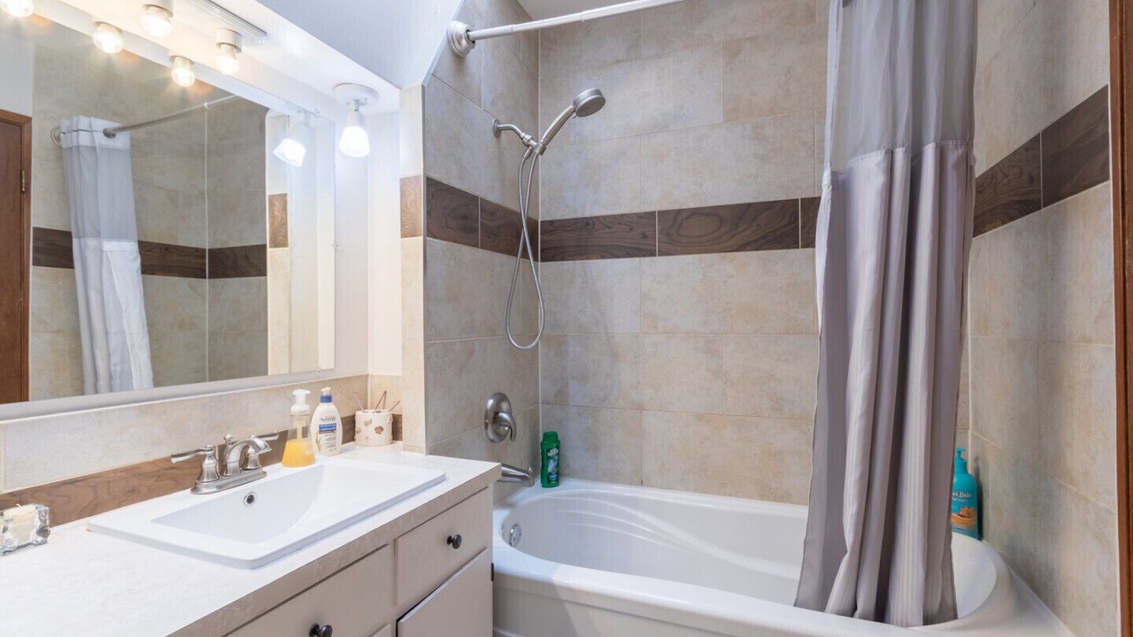 Photo of Bathroom in Fanny Bay