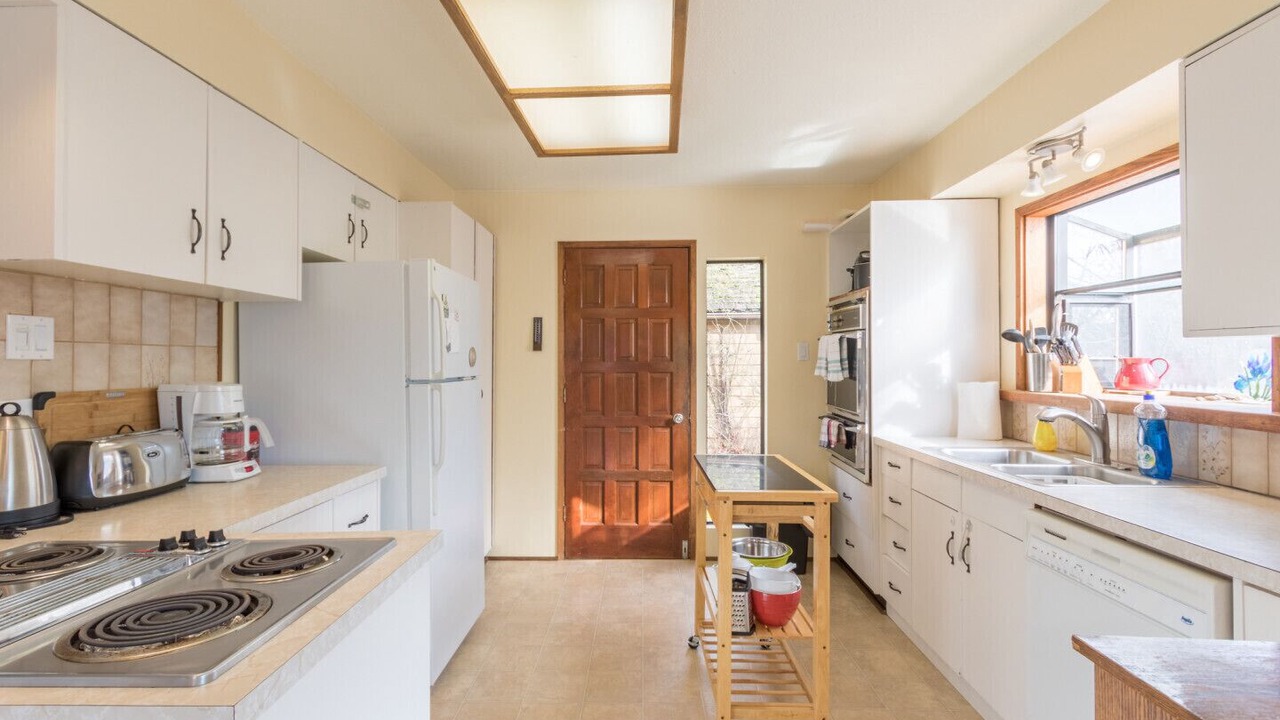 Photo of Kitchen in Fanny Bay