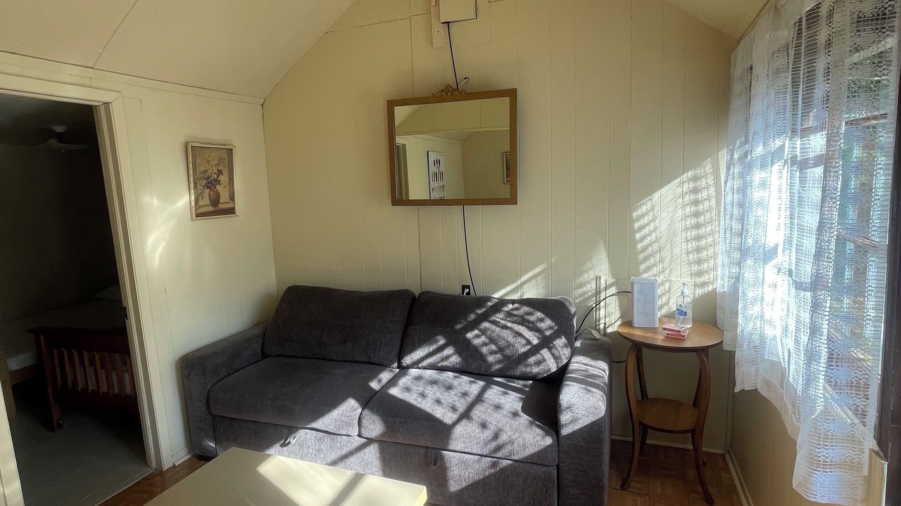 Photo of Livingroom in Tiny