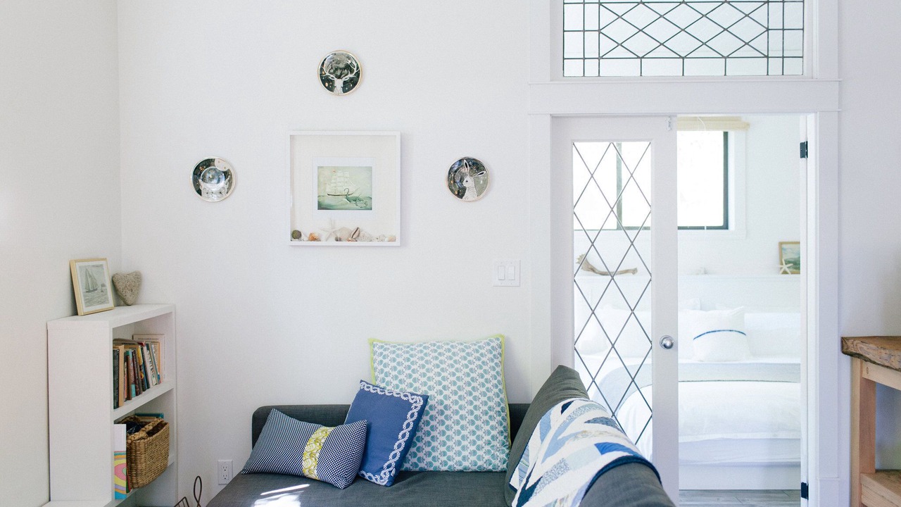 Photo of Bedroom in Roberts Creek