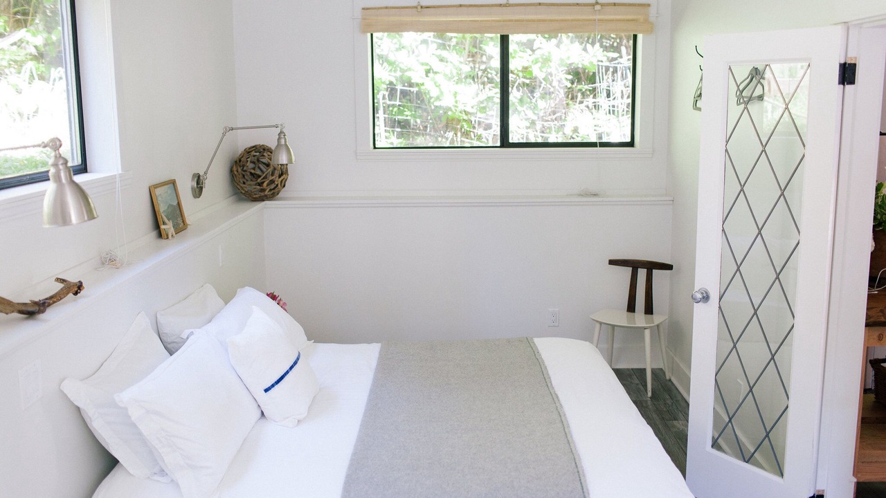 Photo of Bedroom in Roberts Creek