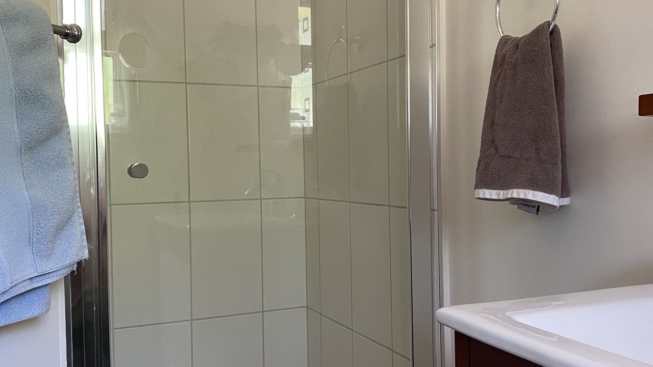 Photo of Bathroom in Salt Spring Island