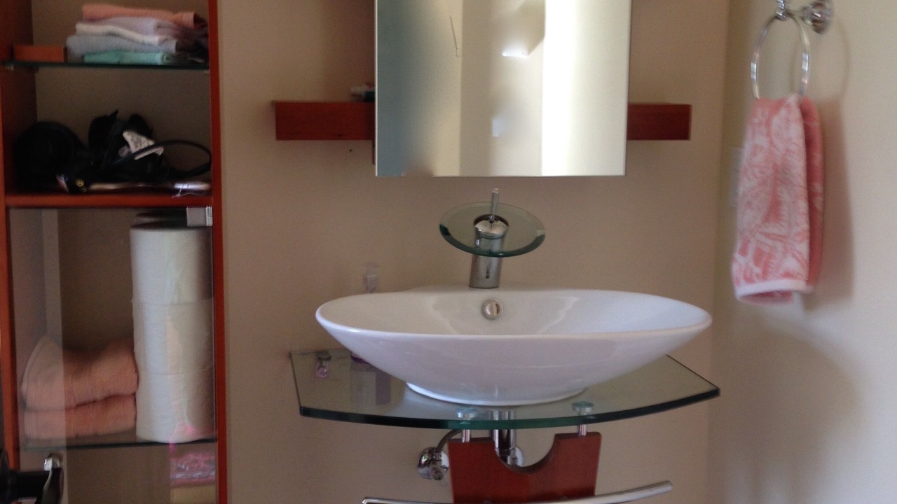 Photo of Bathroom in Salt Spring Island
