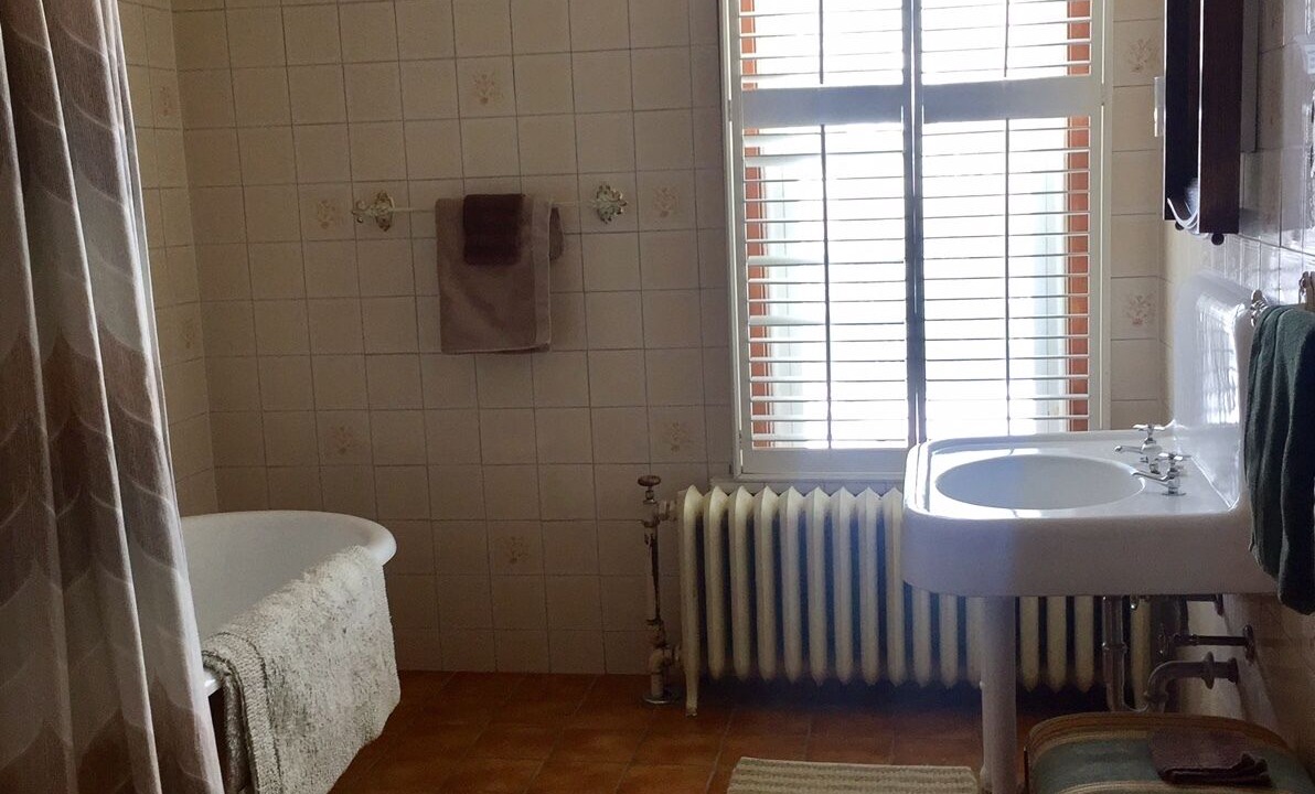 Photo of Bathroom in Hillcrest Mines