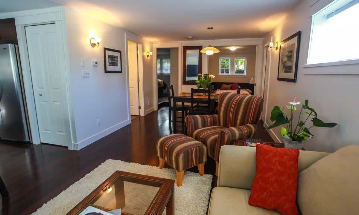 Photo of Bedroom in Central Lonsdale