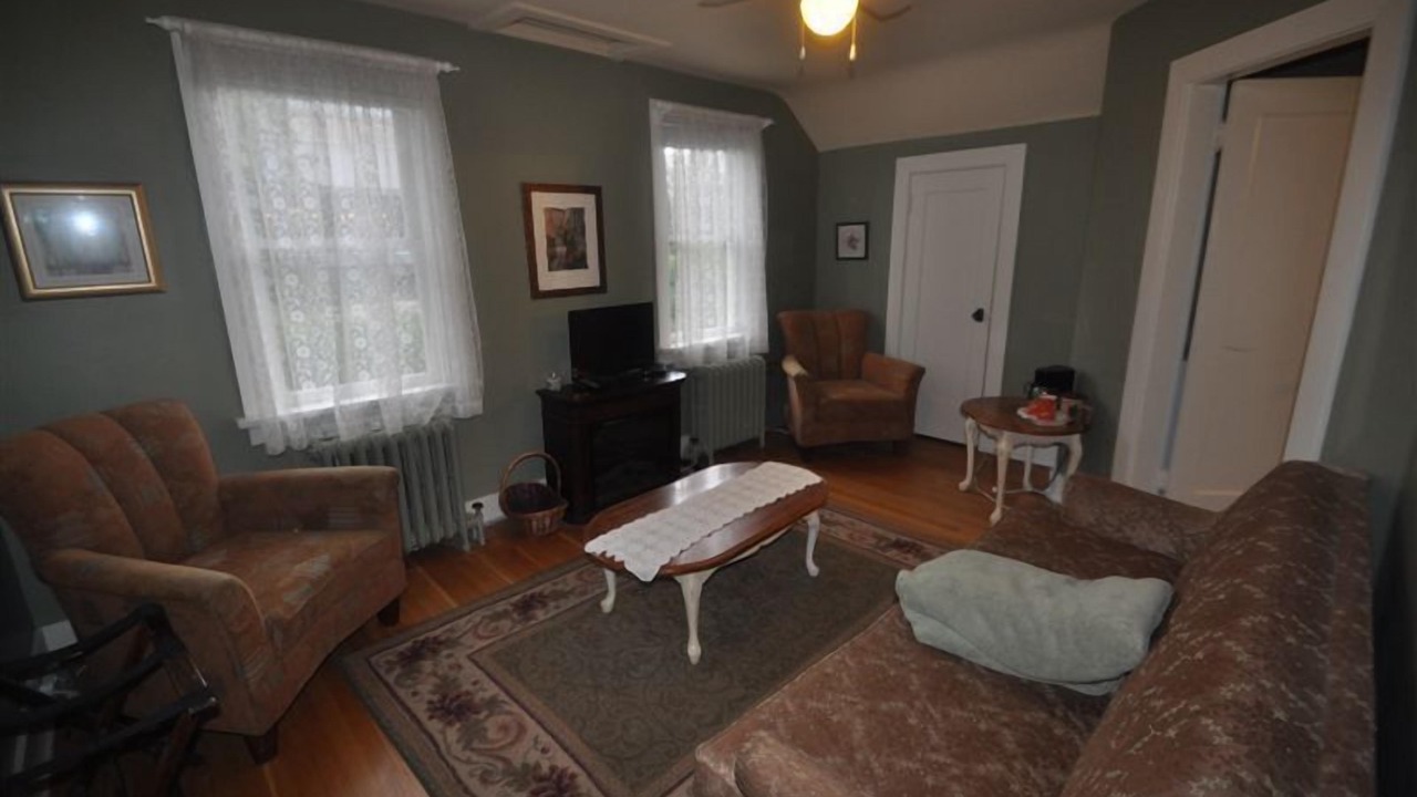 Photo of Bedroom in Banff