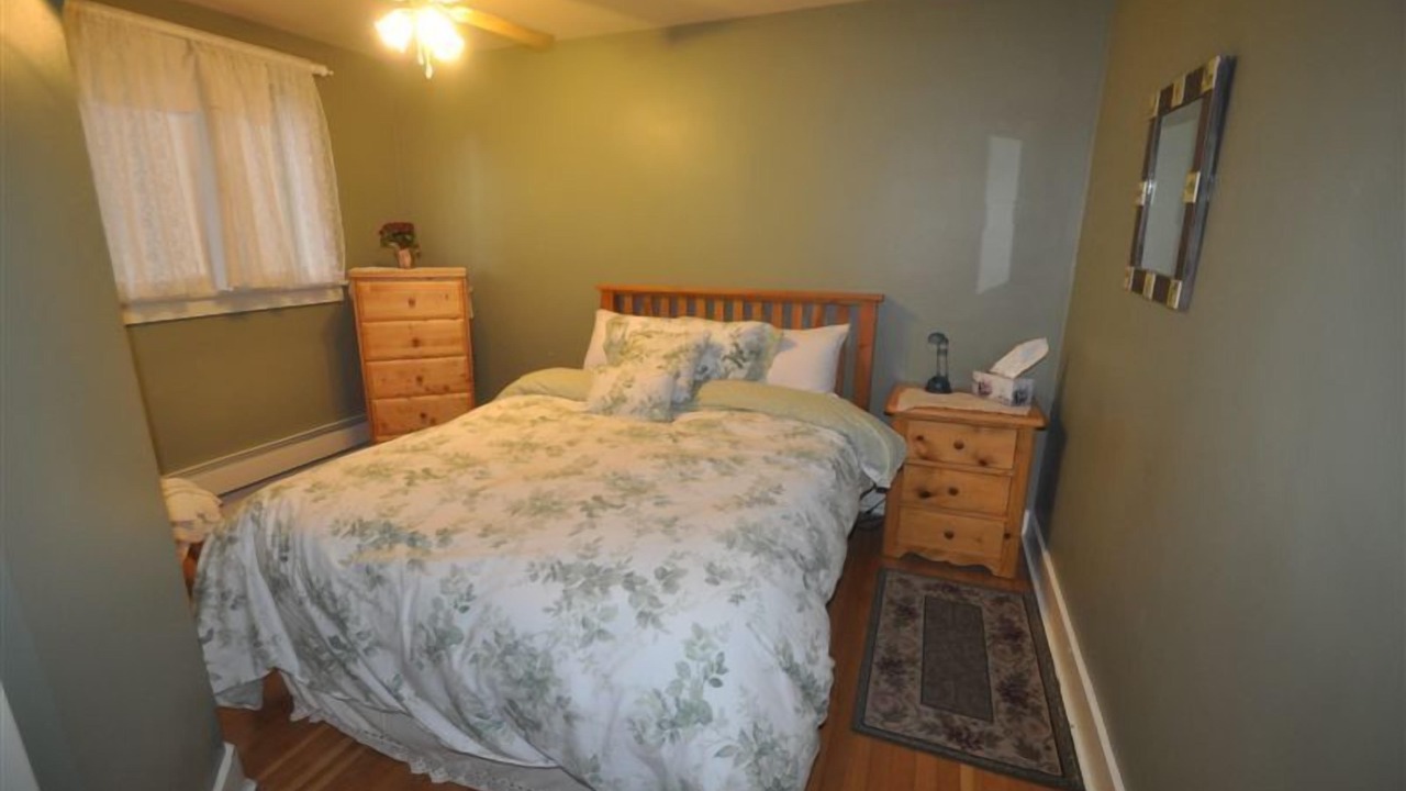 Photo of Bedroom in Banff