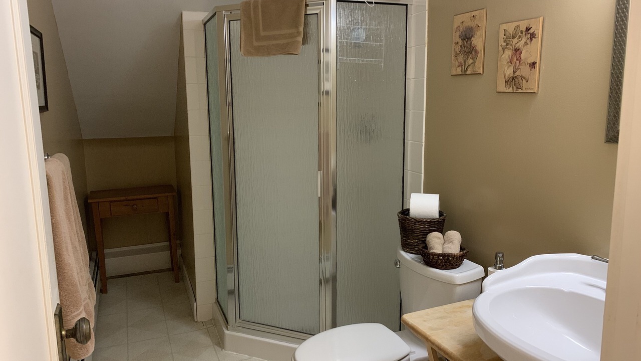 Photo of Bathroom in Banff