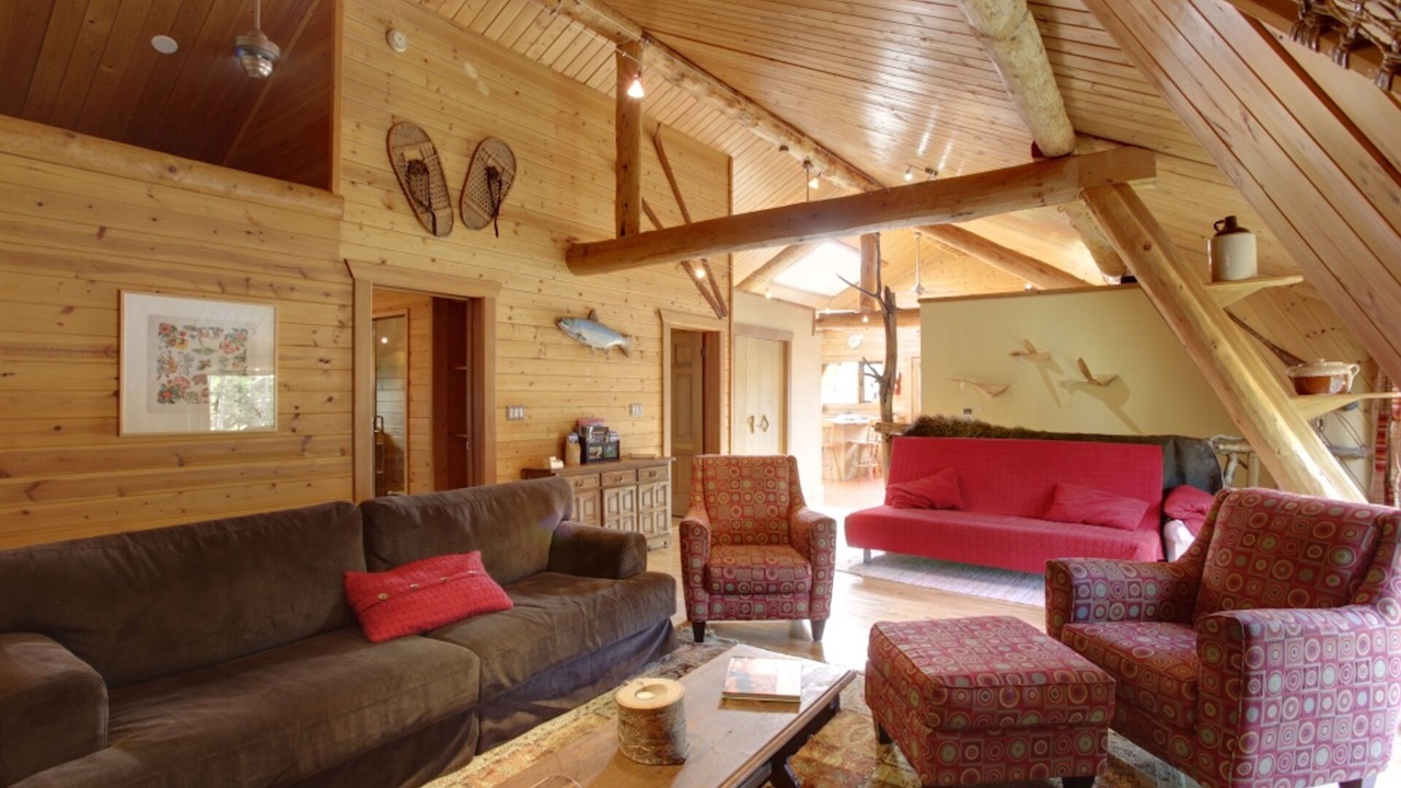 Photo of Livingroom in Calgary