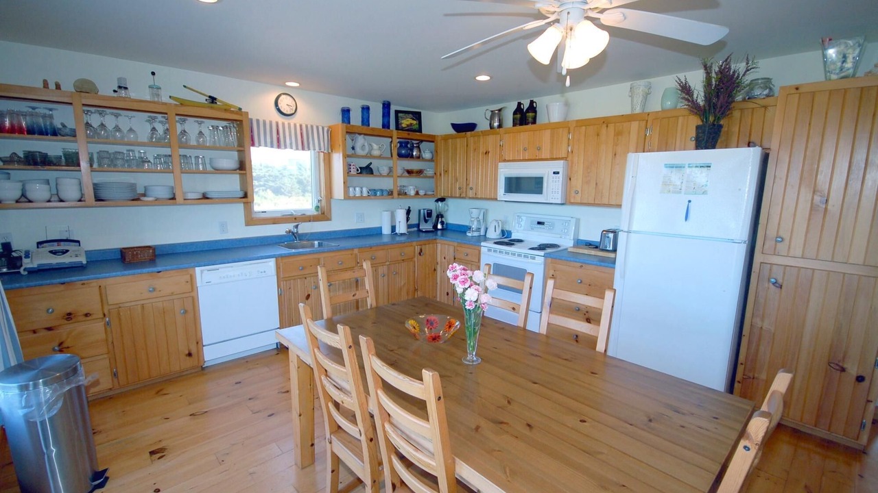 Photo of Kitchen in Darnley