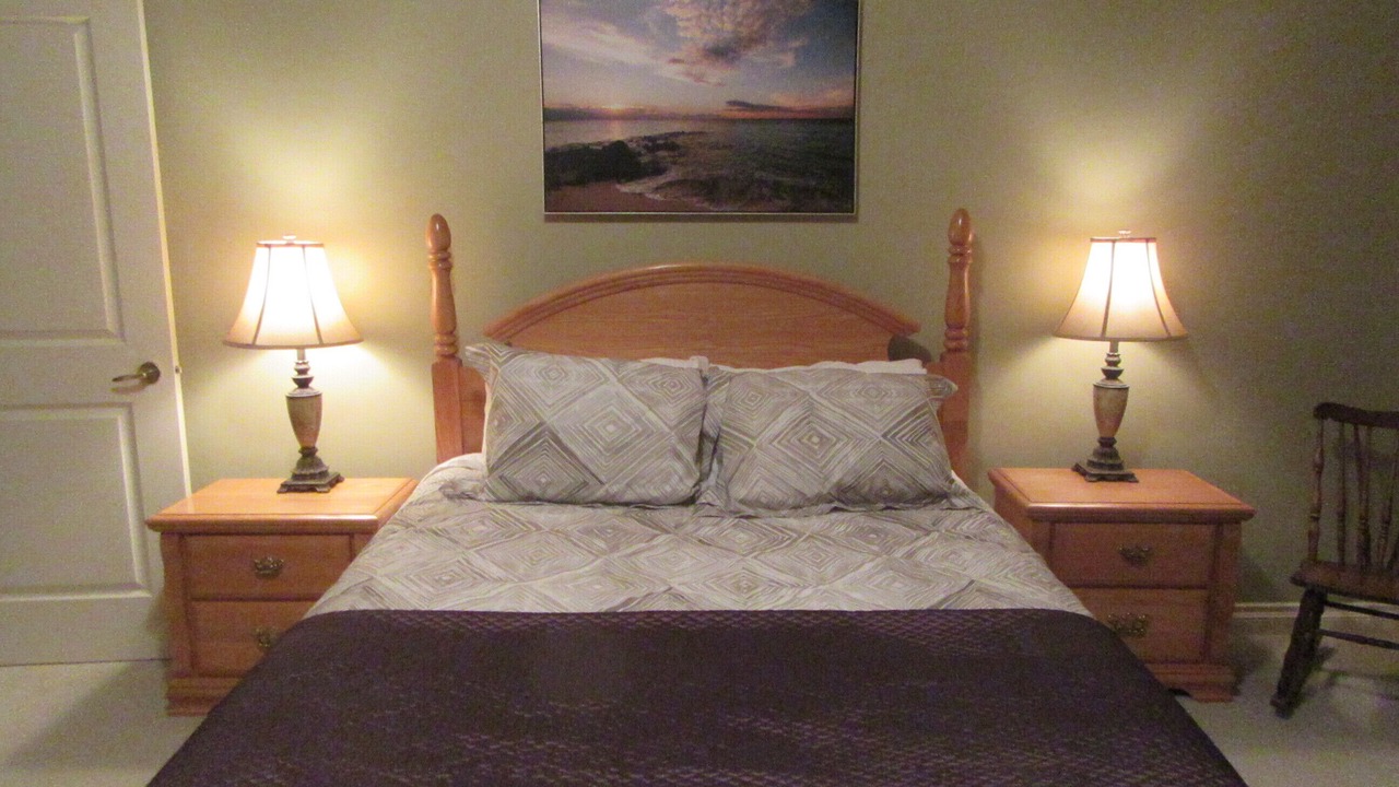 Photo of Bedroom in Colwood